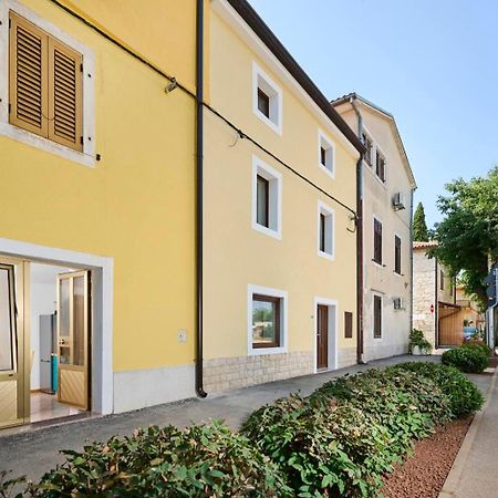 Apartman Ema Novigrad Istria Kültér fotó