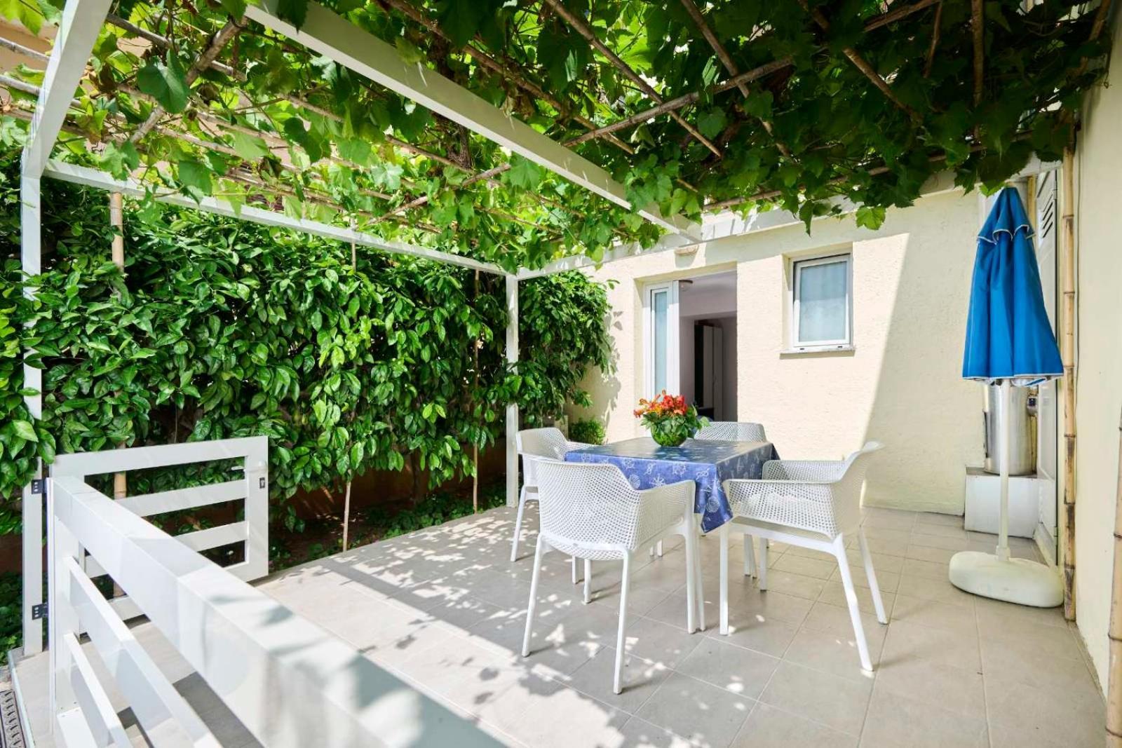 Apartman Ema Novigrad Istria Kültér fotó