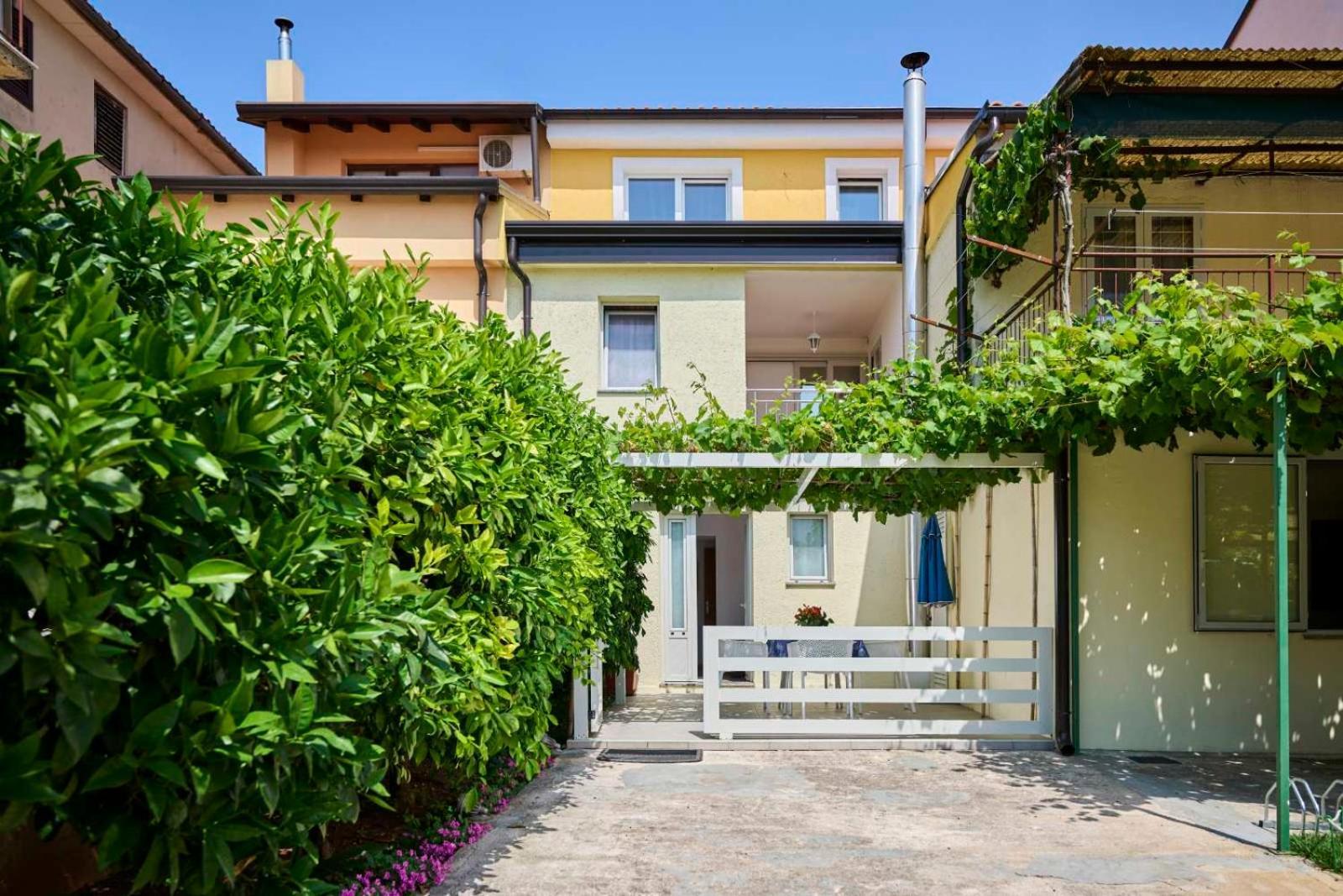 Apartman Ema Novigrad Istria Kültér fotó